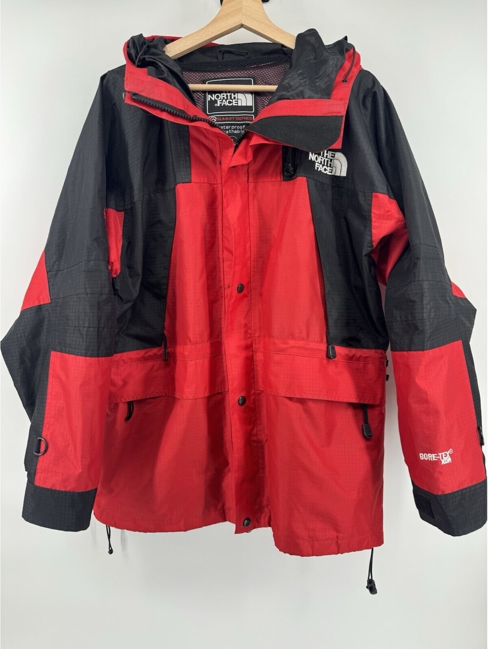 The North Face Red Black Gore Tex XCR Summit Series Waterproof Jacket Size M